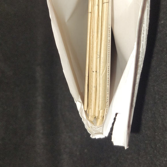 Simplicity: Sewing Pattern Uncut 8913 - Picture 3 of 3